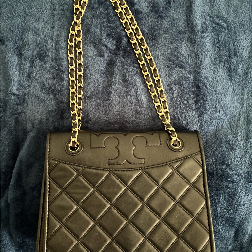 Tory Burch Black Quilted Leather Shoulder Bag